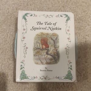 Beatrix Potter mini hardcover book set of 2 with plastic handles.